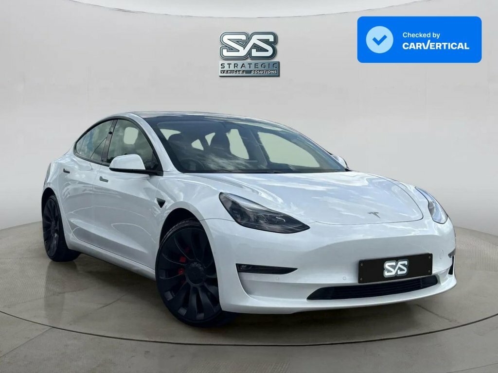 Tesla Model 3 Saloon AJ21KVE White