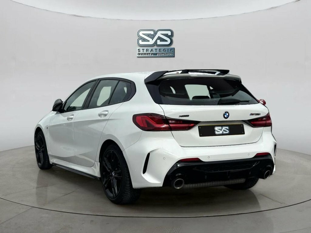 BMW 1 Series Hatchback OE70GDJ White #6