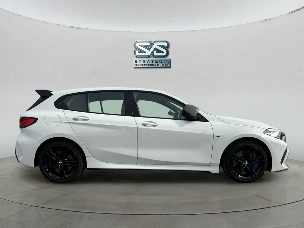 BMW 1 Series Hatchback OE70GDJ White #3