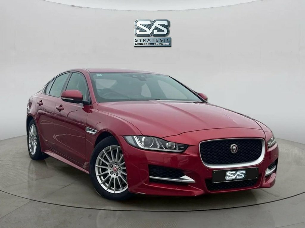 Jaguar XE  Red #8
