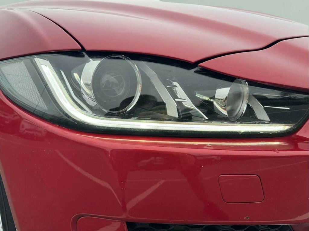 Jaguar XE  Red #36