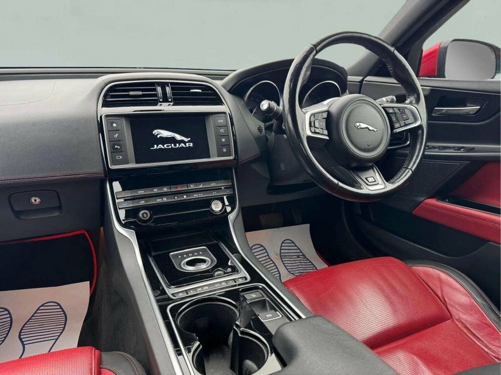 Jaguar XE  Red #11