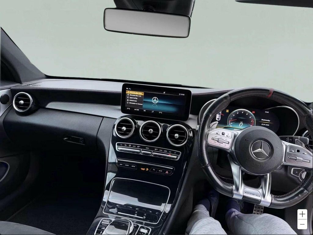 Mercedes-Benz C Class 3L Amg Black #2