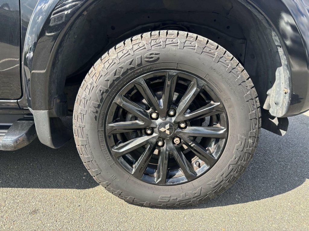 Mitsubishi L200 Pickup  #69