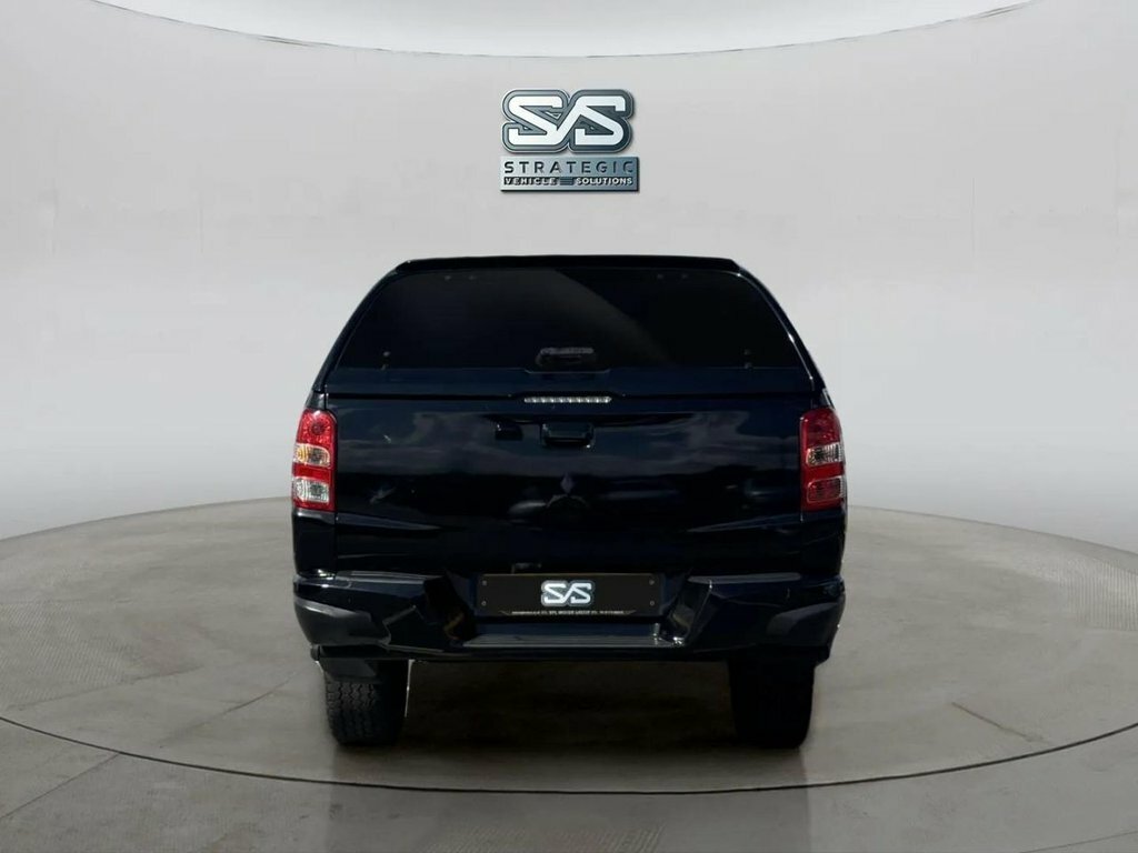 Mitsubishi L200 2.4L Dc Barbarian Black Black #5