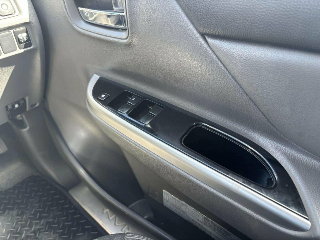 Mitsubishi L200 Pickup  #43