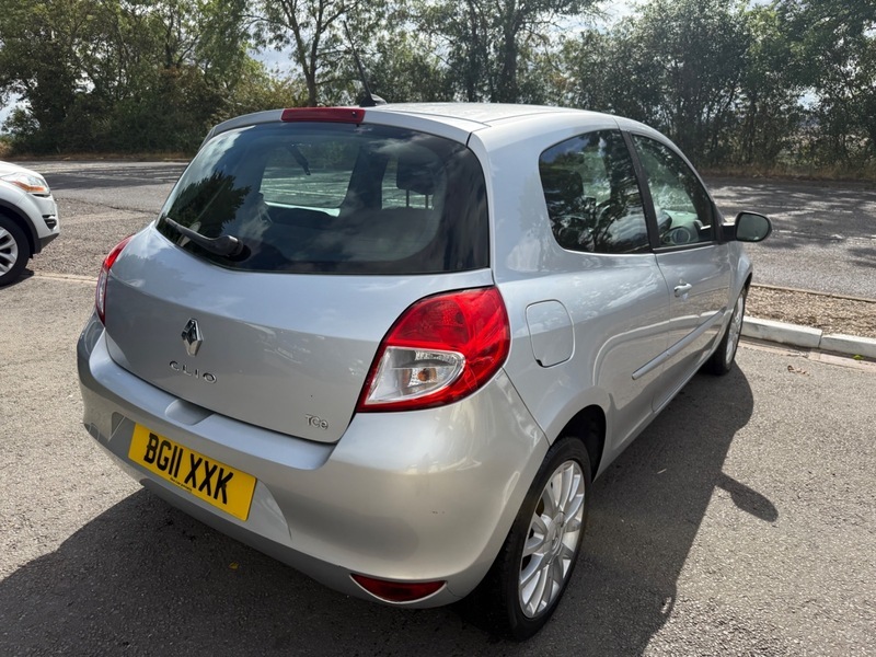 Renault Clio Dynamique Tomtom Tce Silver #4