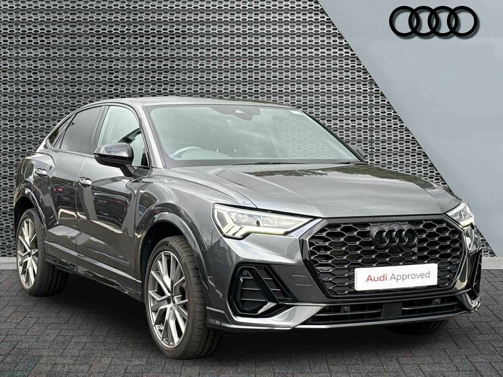 Audi Q3 Black Edition 45 Tfsi E 245 Ps S Tronic Grey