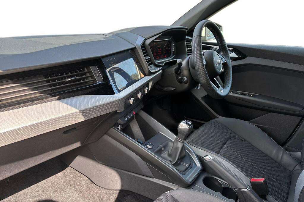 Audi A1 30 Tfsi S Line 2026 VE26YJM Silver #2