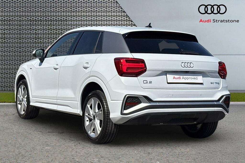 Audi Q2 30 Tfsi 116 S Line 2025 DX75SCV White #5