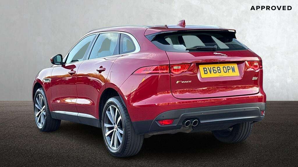 Jaguar F-Pace 2.0D Portfolio Awd 2018 BV68OPW Red #2