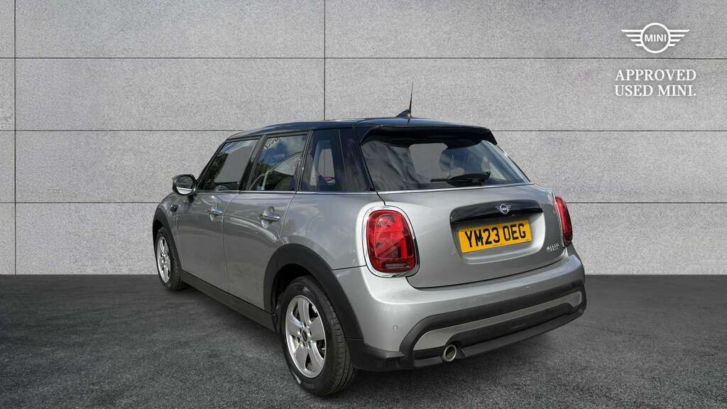 Mini Hatch 1.5 Cooper Classic Premium 2023 YM23OEG Silver #4