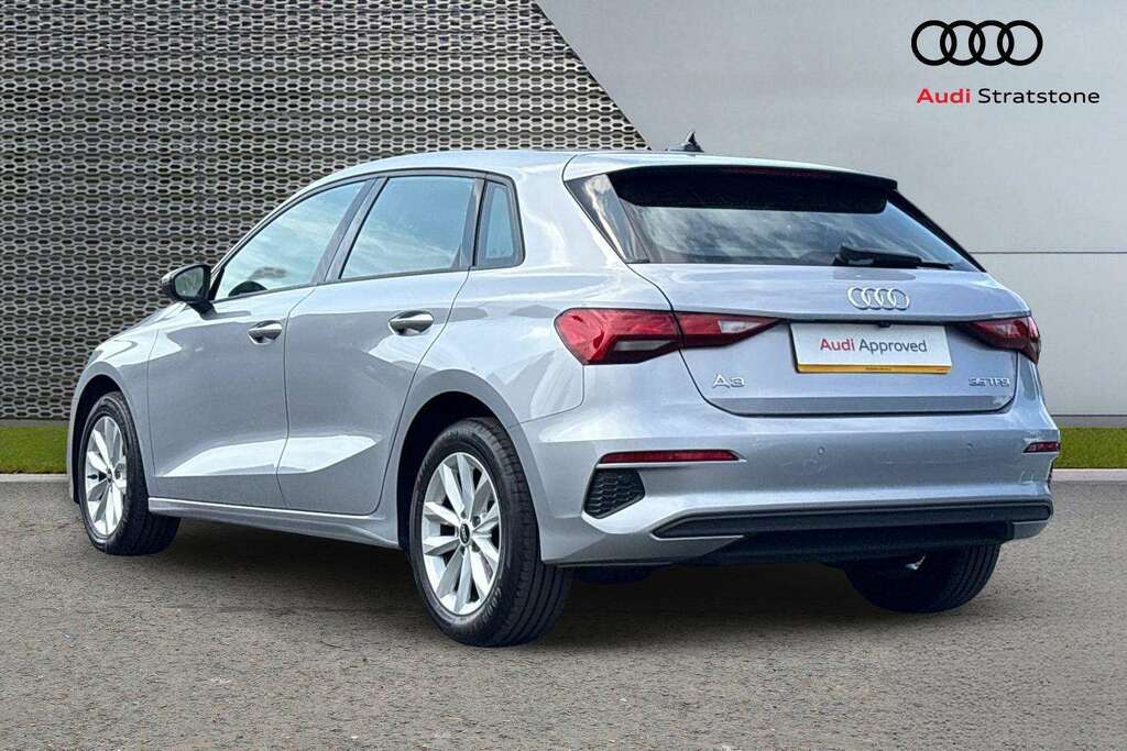 Audi A3 35 Tfsi Technik 2020 VN70VAF Silver #3