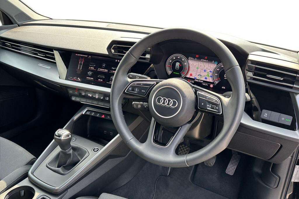 Audi A3 30 Tfsi Sport 2024 DE74UHN #6