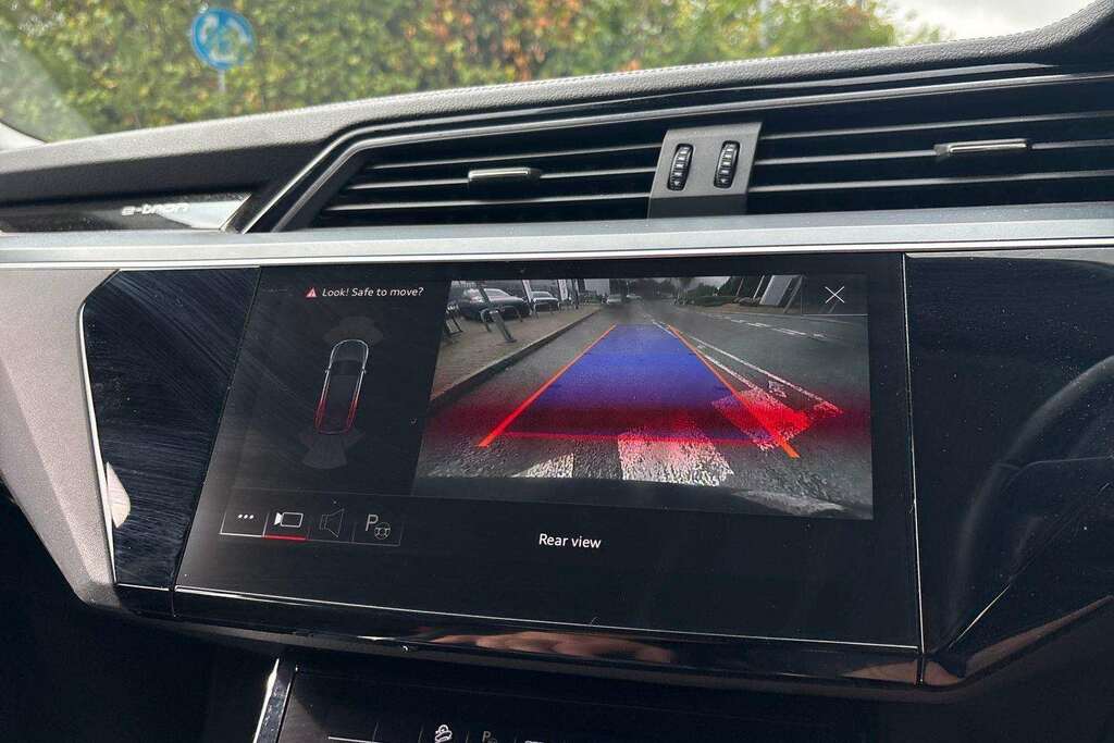 Audi E-tron 300Kw 55 Quattro 95Kwh Technik 2022 NJ22GEY Blue #6
