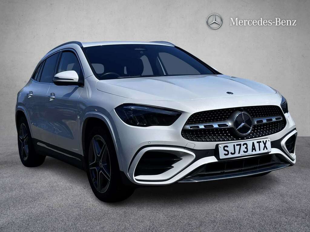 Mercedes-Benz GLA Class 200 Amg Line Executive 2023 White