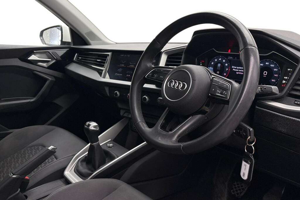 Audi A1 25 Tfsi Sport Tech Pack 2022 KP22VLZ White #6