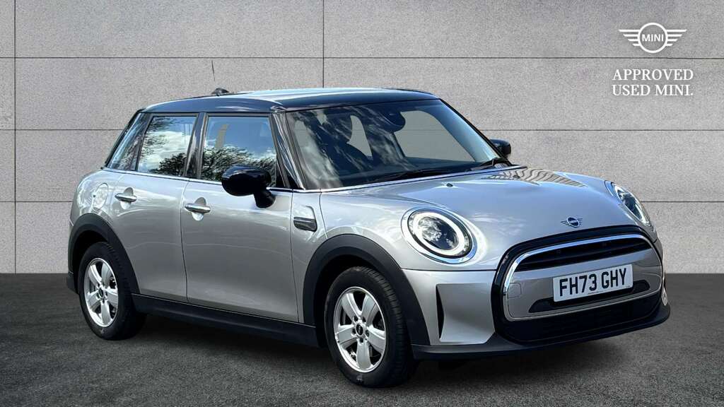 Mini Hatch 1.5 Cooper Classic Premium 2024 FH73GHY Silver