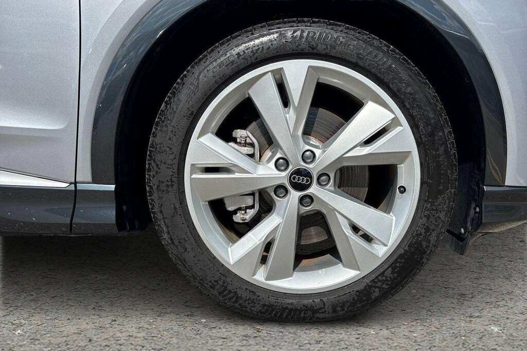 Audi Q4 E Tron 150Kw 40 82Kwh S Line 2022 Silver #5
