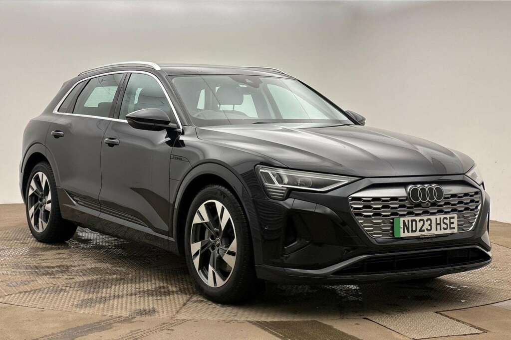 Audi Q8 e tron 250Kw 50 Quattro 95Kwh Sport 2023 Black