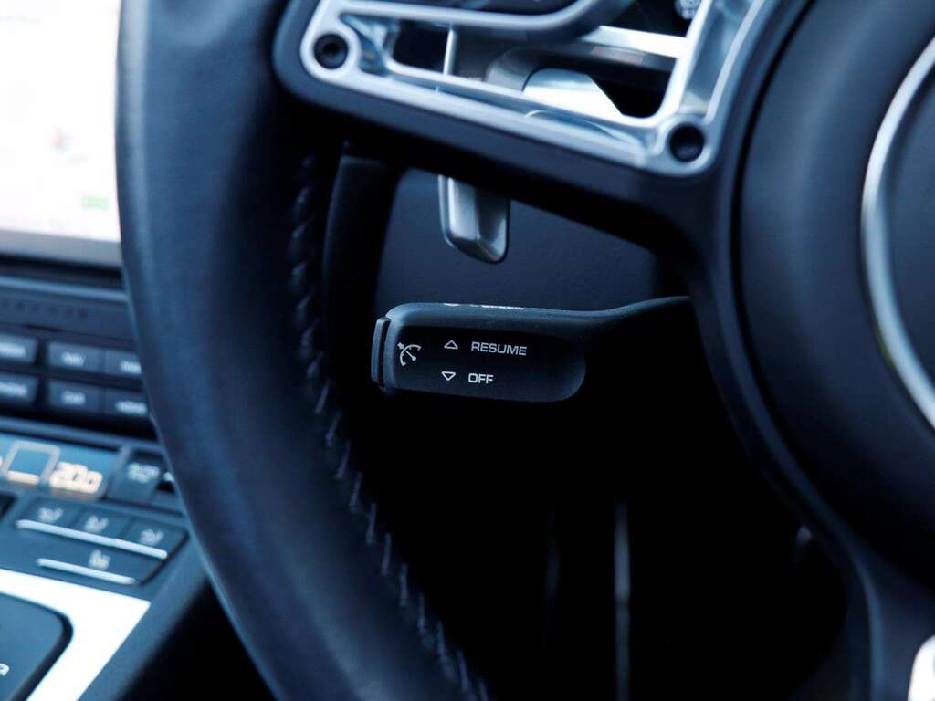 Porsche 718 Boxster 718 Boxster Gts White #19