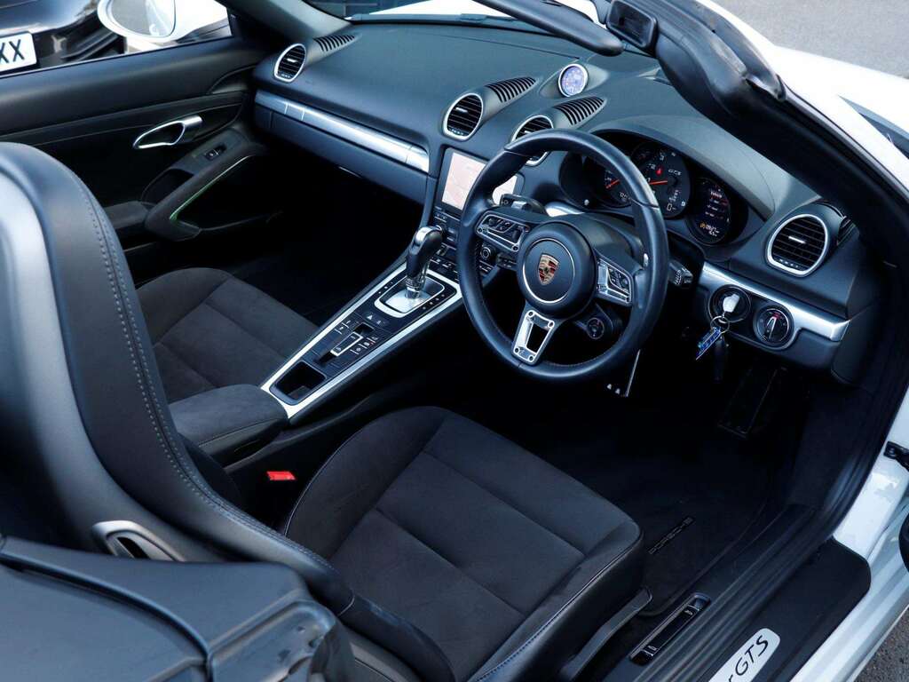 Porsche 718 Boxster 718 Boxster Gts White #9