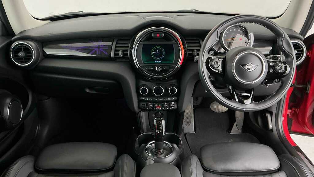 Mini Hatch 2.0 Cooper S Exclusive II 2019 Red #4