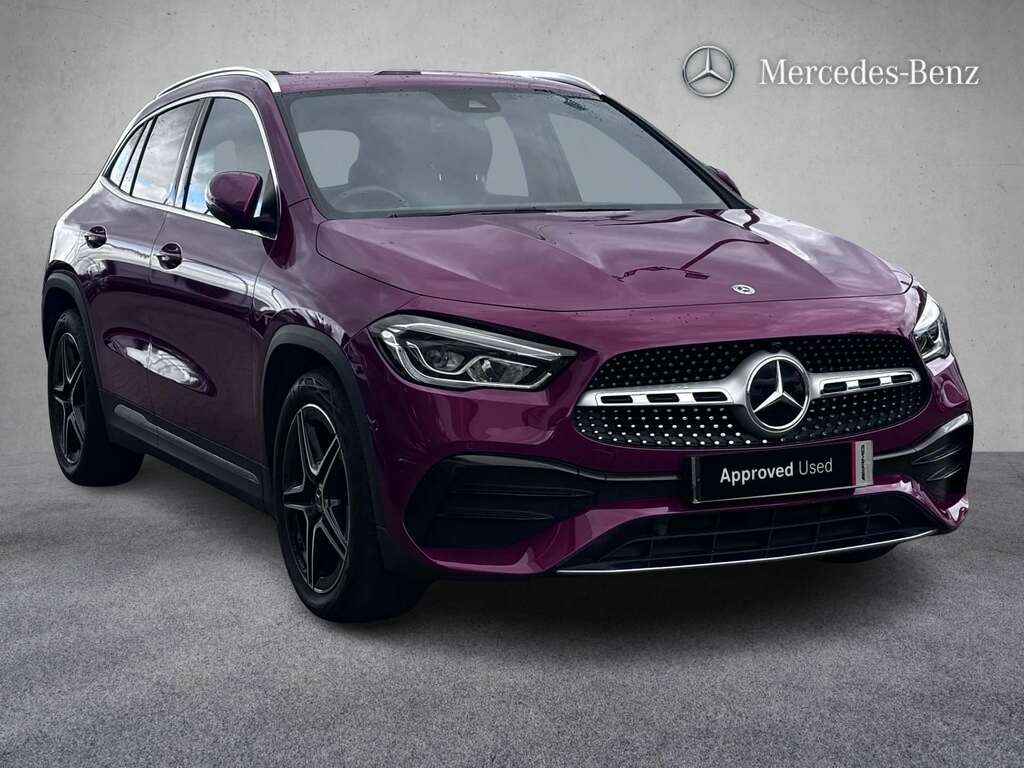 Mercedes-Benz GLA Class 200 Amg Line Executive 2023 Red