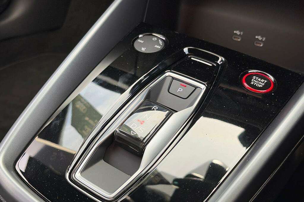 Audi RS5 Carbon Black Black #15
