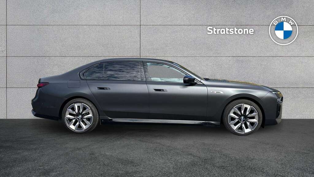 BMW 7 Series M760e Xdrive 2023 Grey #3
