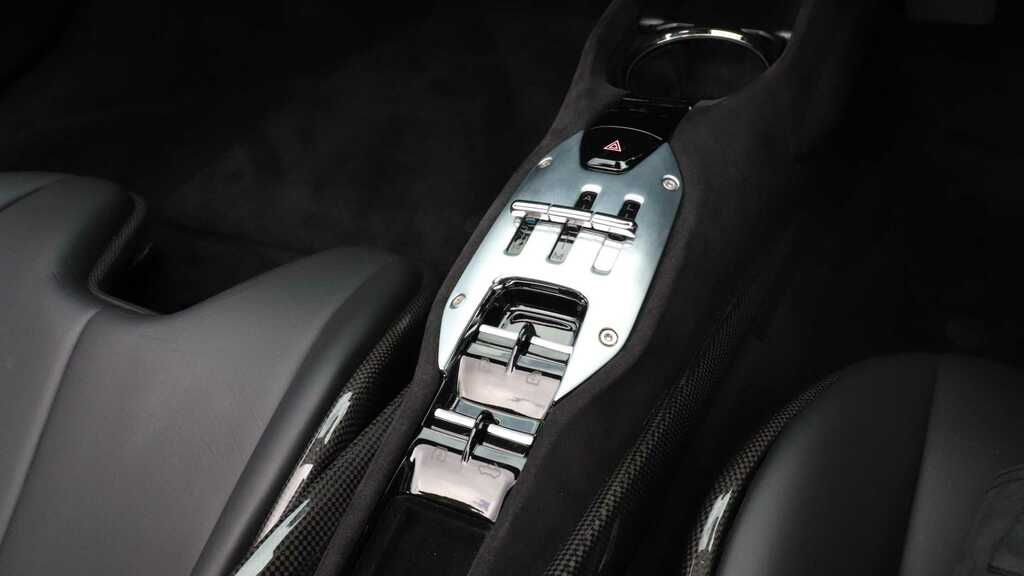 Ferrari Sf90 Spider Spider  #22