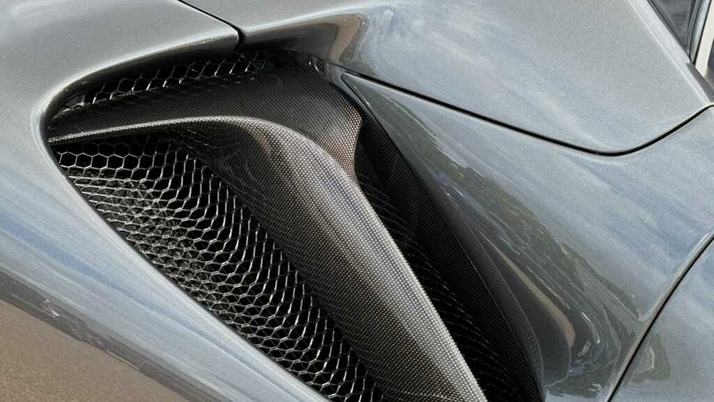 Ferrari Sf90 Spider 4.0T V8 7.9Kwh F1 Dct 4Wd Euro 6 Ss 2022 #3