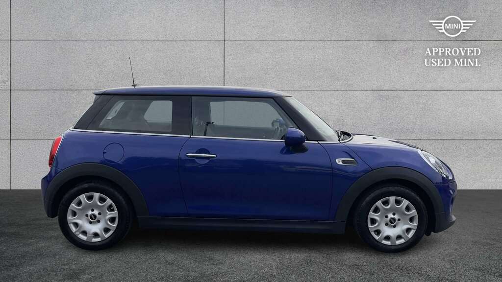 Mini Hatch 1.5 One Classic II 2019 YE19WKN Blue #2