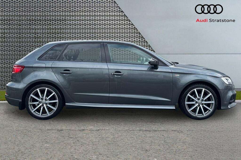 Audi A3 30 Tdi 116 Black Edition 2019 ST69JHX Grey #4