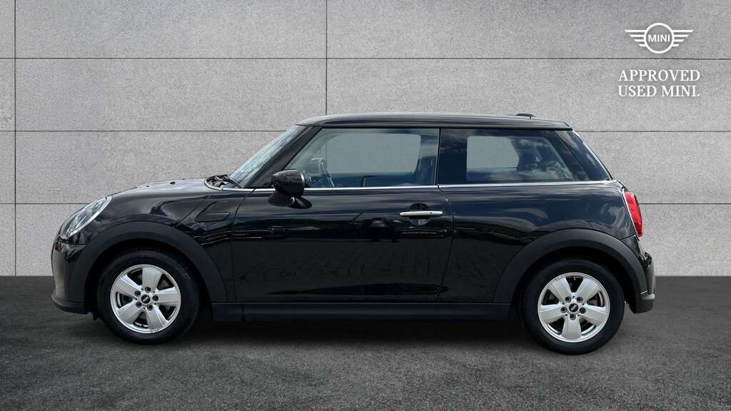 Mini Hatch 1.5 Cooper Classic 2023 YC73BPO Black #3