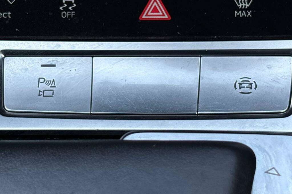 Audi E-tron Automatic  #38