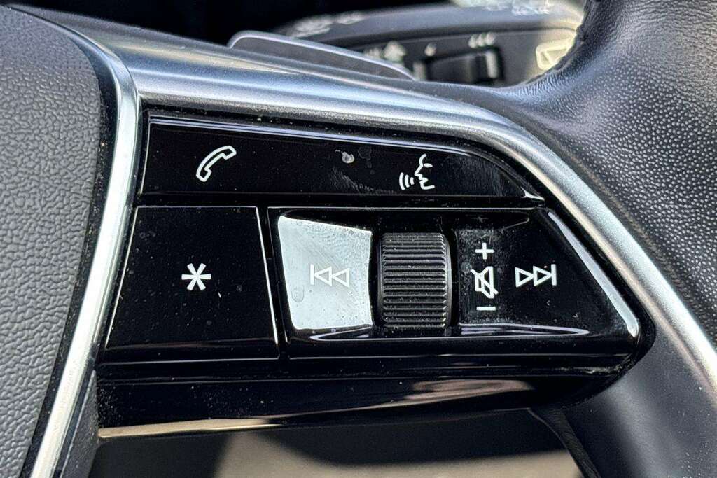 Audi E-tron Automatic  #17