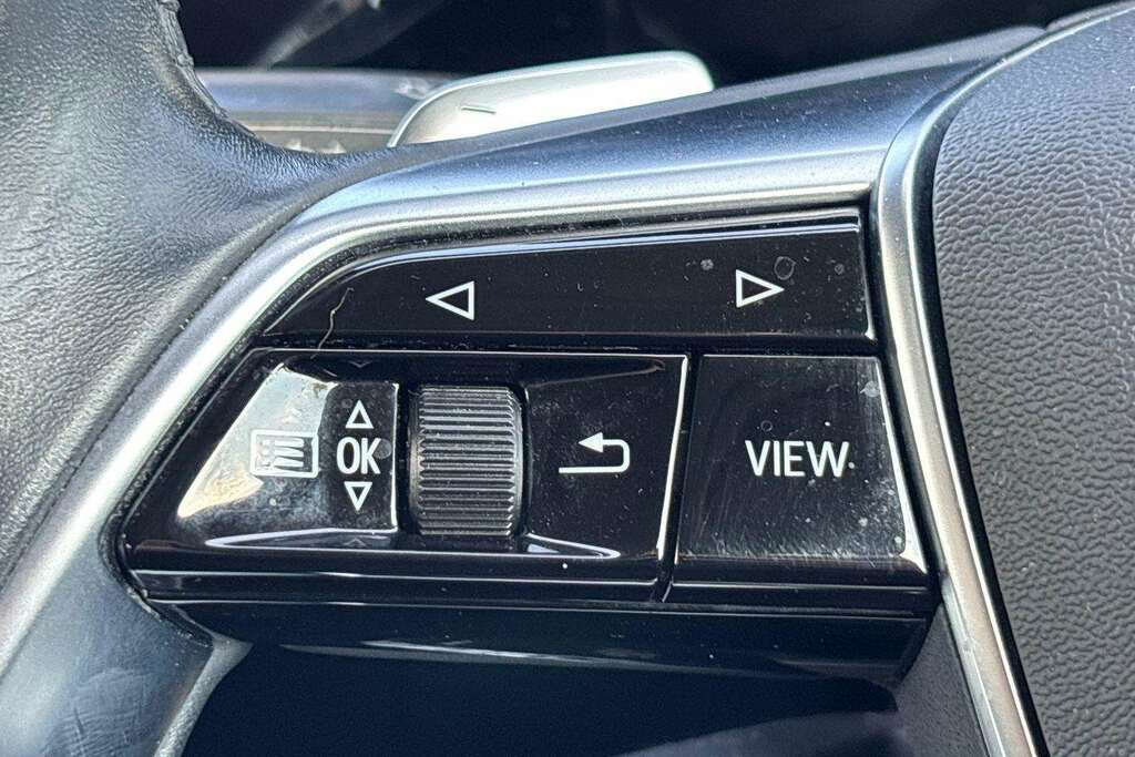 Audi E-tron Automatic  #16
