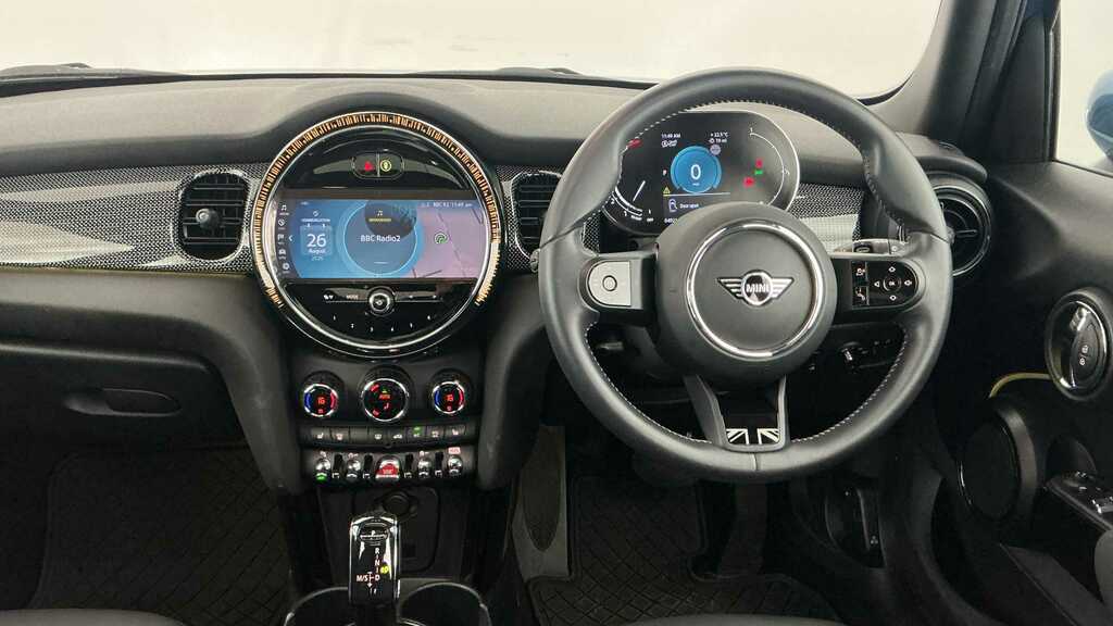 Mini Hatch Cooper Exclusive Lci II 2023 YR73LLF Blue #5