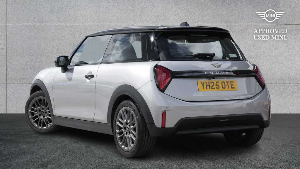 Mini Hatch 2.0 S Classic 2025 YH25OTE Silver #2