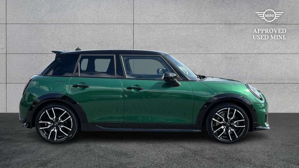 Mini Hatch 1.5 C Sport 2026 YL75GJU Green #2