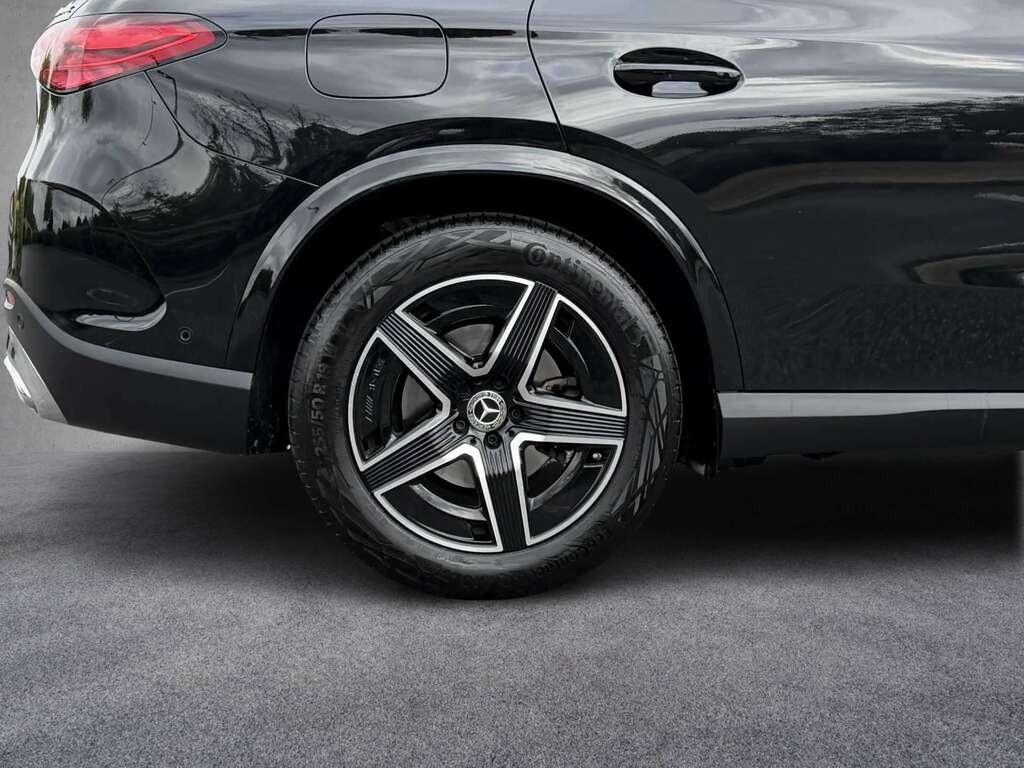 Mercedes-Benz GLC Class 300 4Matic Amg Line 9G-tronic 2023 Black #5