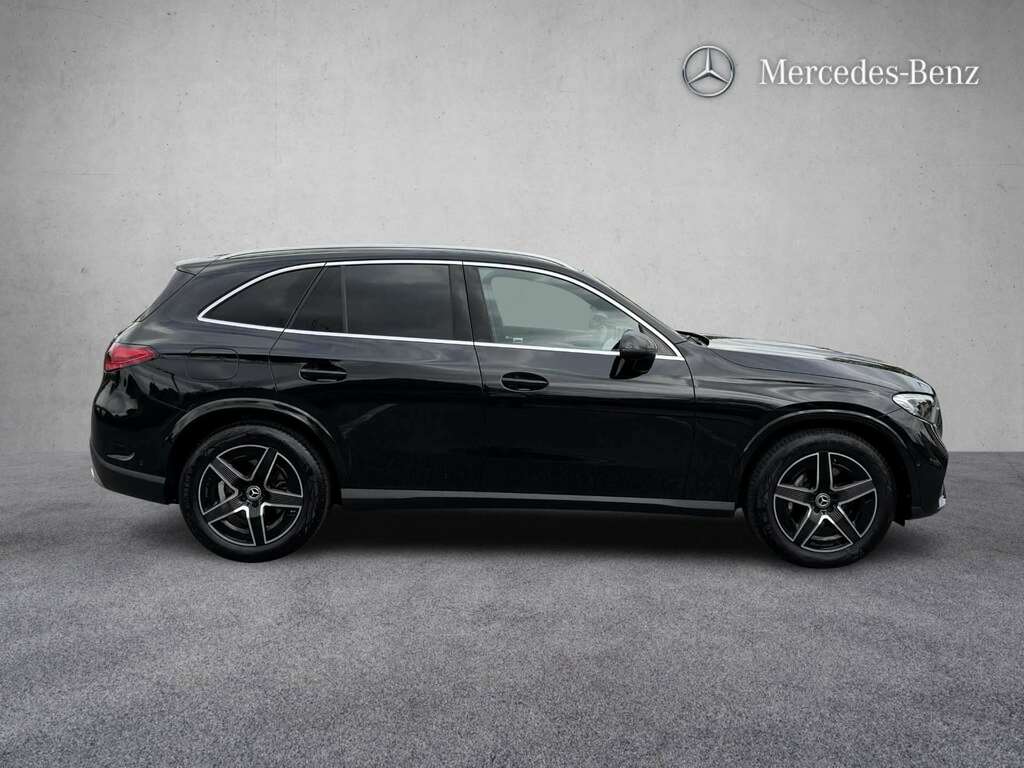 Mercedes-Benz GLC Class 300 4Matic Amg Line 9G-tronic 2023 Black #4