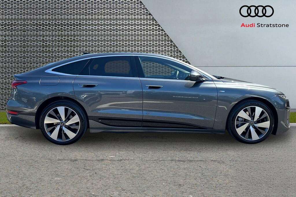 Audi A6 210Kw 83Kwh S Line 2026 Grey #4