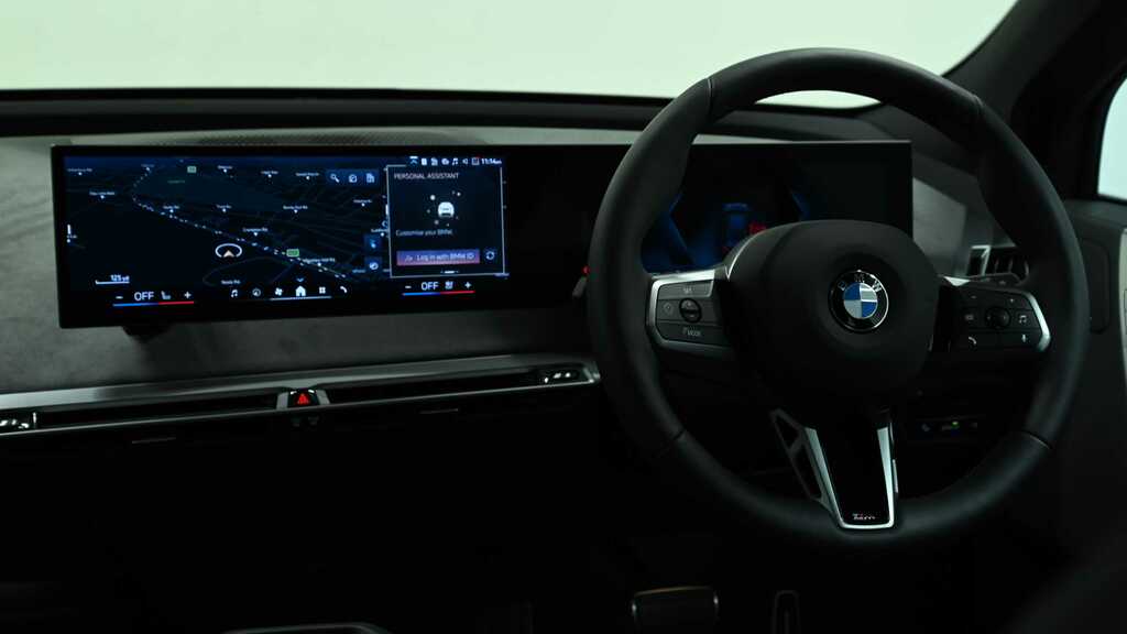BMW iX 300Kw Xdrive45 M Sport 101Kwh 2026 Black #5