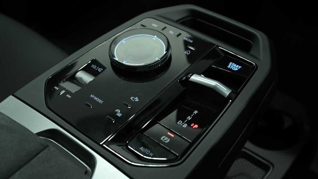 BMW iX Suv Grey #19