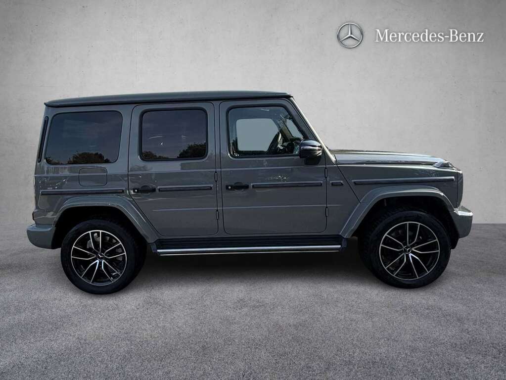 Mercedes-Benz G Class G500 Amg Line Premium Plus 9G-tronic 2024 Grey #4