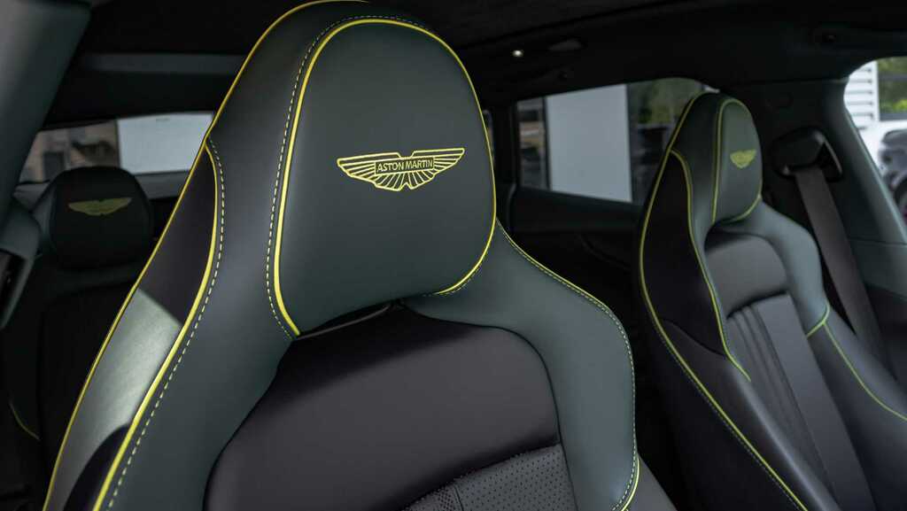 Aston Martin DBX 26My Silver #27