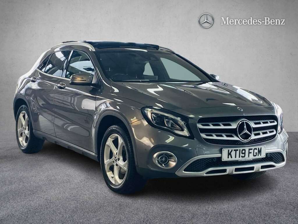 Mercedes-Benz GLA Class 200 Sport Premium Plus 2019 Grey