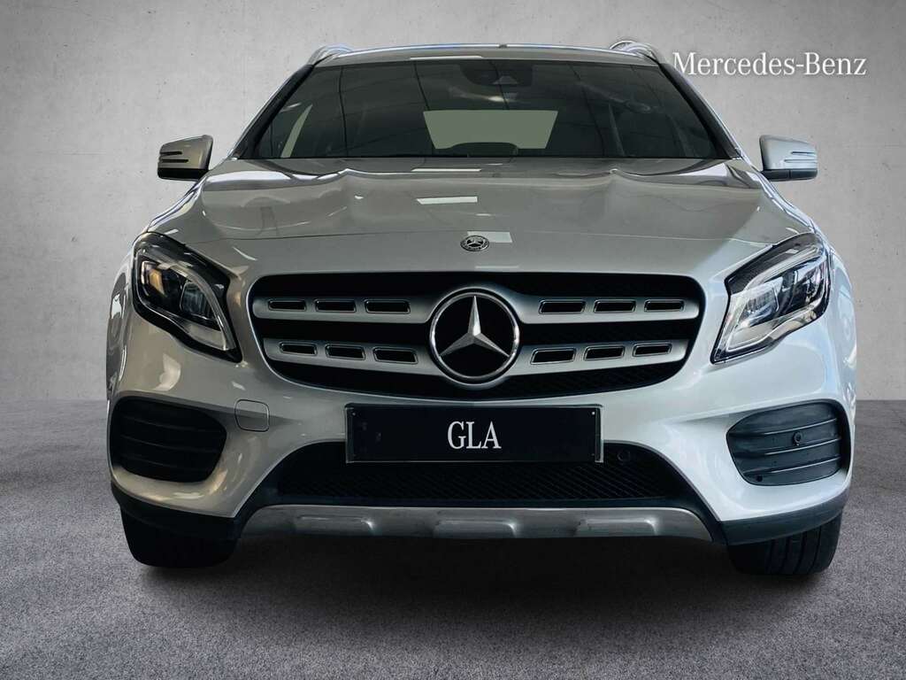 Mercedes-Benz GLA Class 200D 4Matic Amg Line Premium 2018 SA68VLZ Silver #2